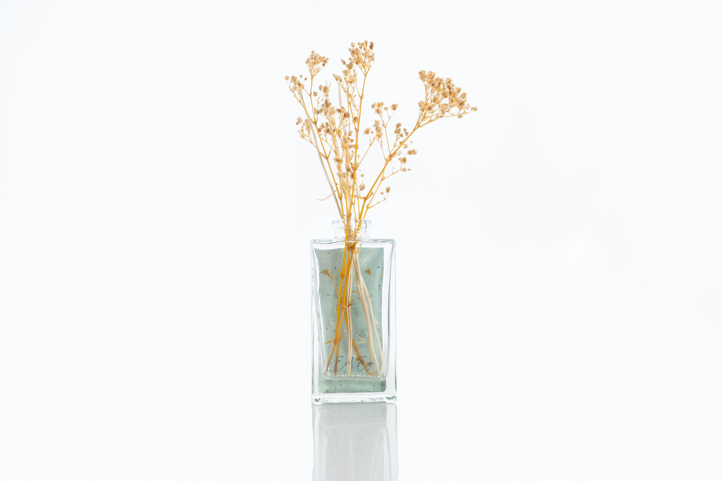 Difusor Magia Celestial (150ml) Con Varillas de Sauce y Flores Secas