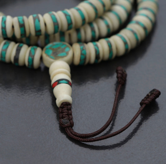 Collar Mala de Hueso de Yak Blanco y Verde – Impermanencia y Sanación - Buddha Stones