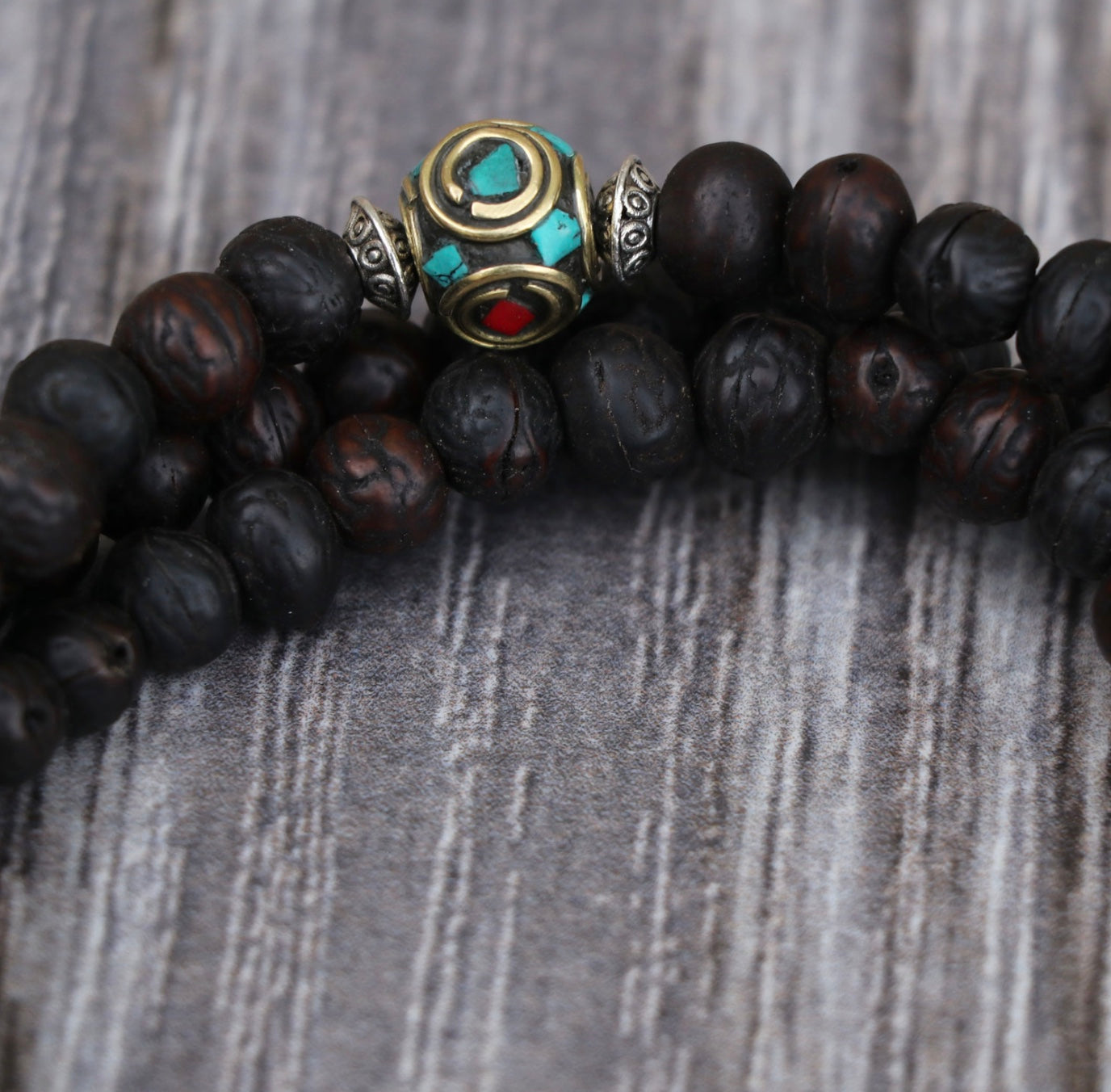Collar Mala de Semillas Raktu con Cobre Incrustado – Claridad y Energía Vital - Buddha Stones