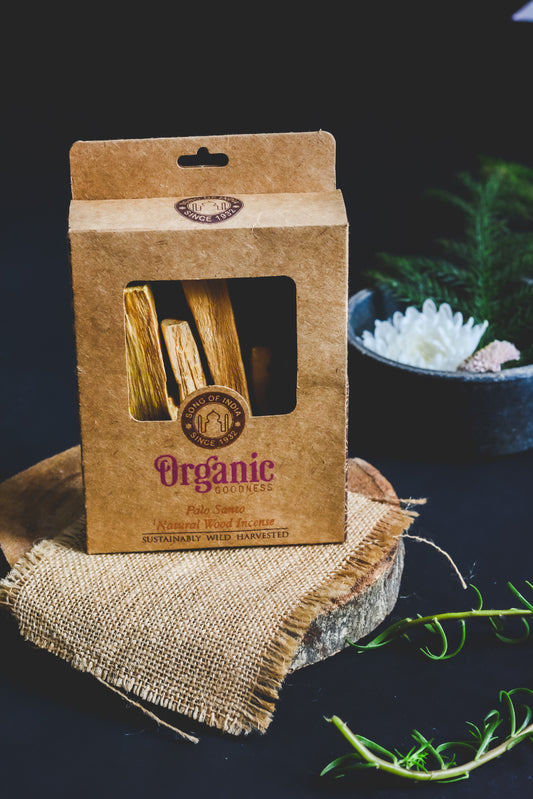 Palo Santo Sagrado Natural (Pack de 4 Varas) | Organic Goodness